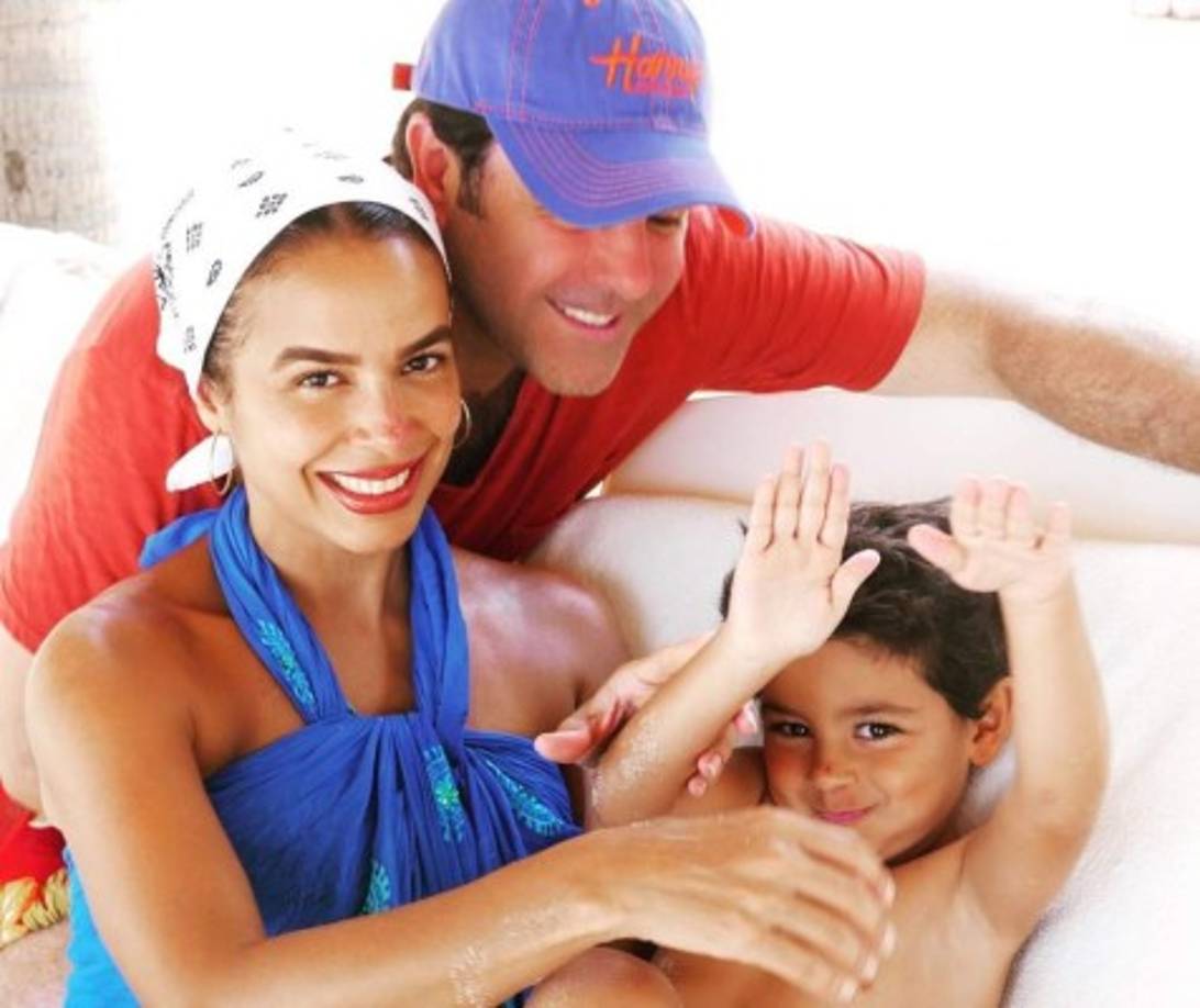 Esta nueva plataforma ha dado la oportunidad para que los fans de la mexicana la vean como nunca, sin maquillaje, sin retoques ni filtros.