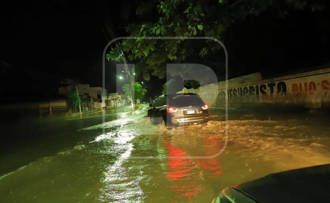 Imágenes:Tormenta azota la zona norte de Honduras