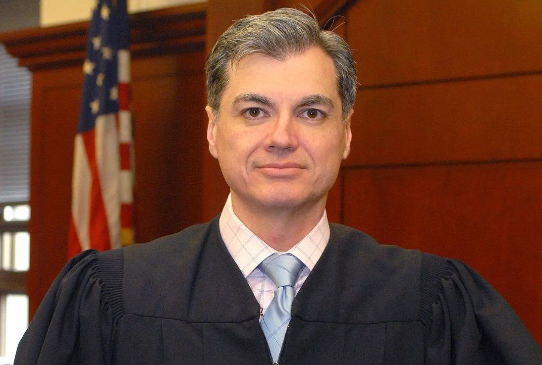 Juan Merchan, el juez de origen colombiano a cargo del caso contra Trump