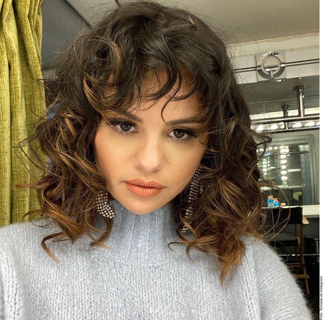 Defiende Selena Gómez a Hailey Bieber