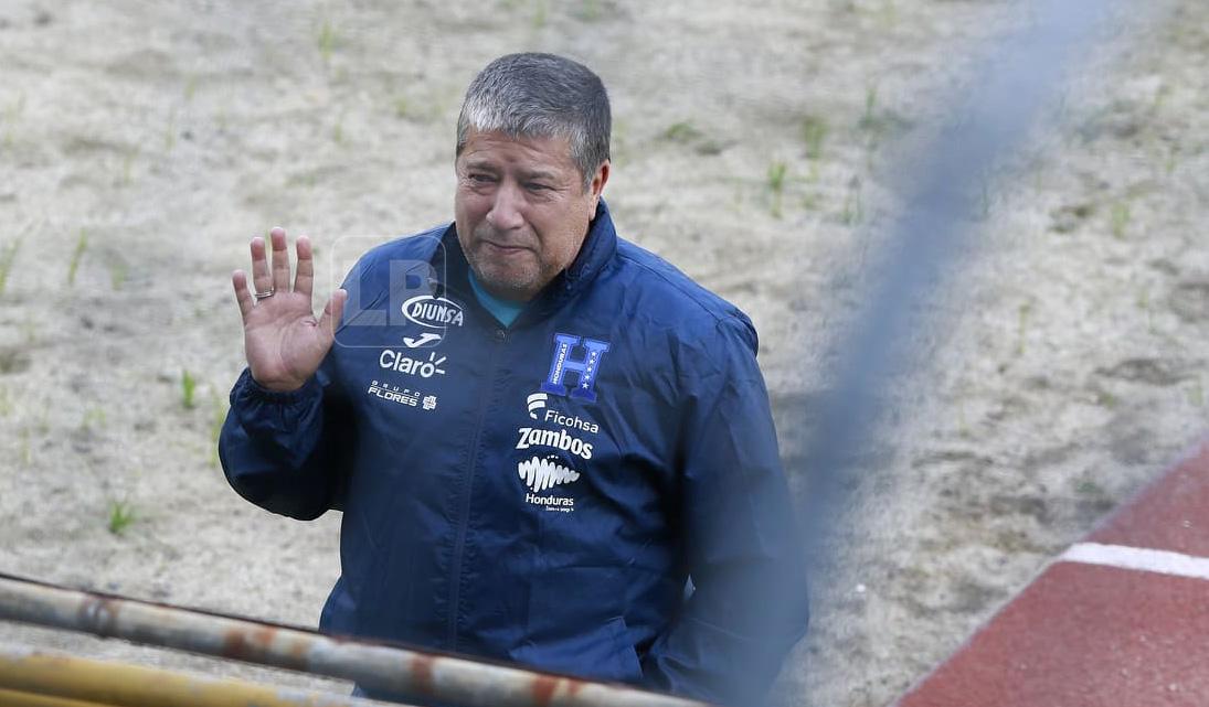 “Bolillo” Gómez: “Las canchas de Honduras son malas”