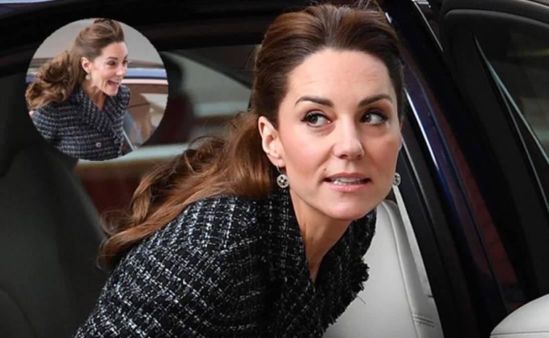 Kate Middleton estuvo a punto de mostrar más de lo que un royal debe después que el viento levantó su falda en un compromiso oficial el martes, 28 de enero.<br/>