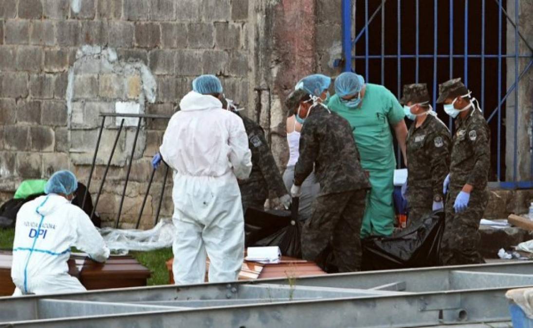 Juan Orlando Hernández, presidente de Honduras, ya giró instrucciones para que se detecte la verdadera causa de esta tragedia. Foto: AFP