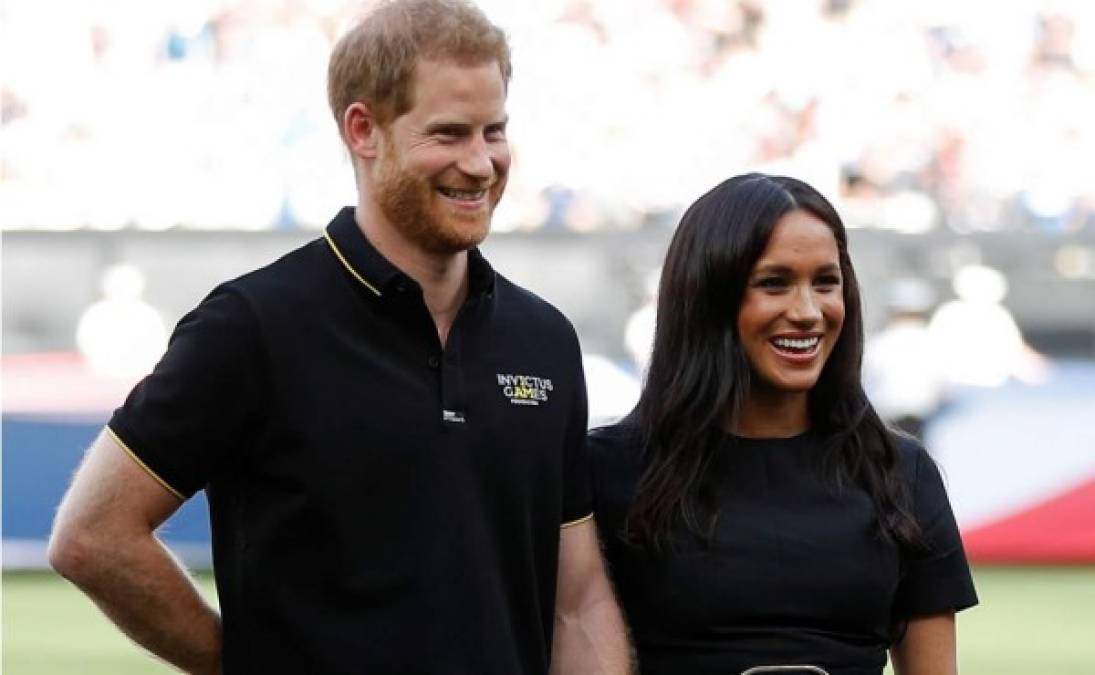 La duquesa se sintió como en casa al acompañar a su esposo, el príncipe Harry, al primer juego de la Grandes Ligas de Béisbol realizado en Reino Unido.<br/><br/>Los padres del bebé Archie disfrutaron del encuentro entre los New York Yankees y los Boston Red Sox este sábado 29 de junio.