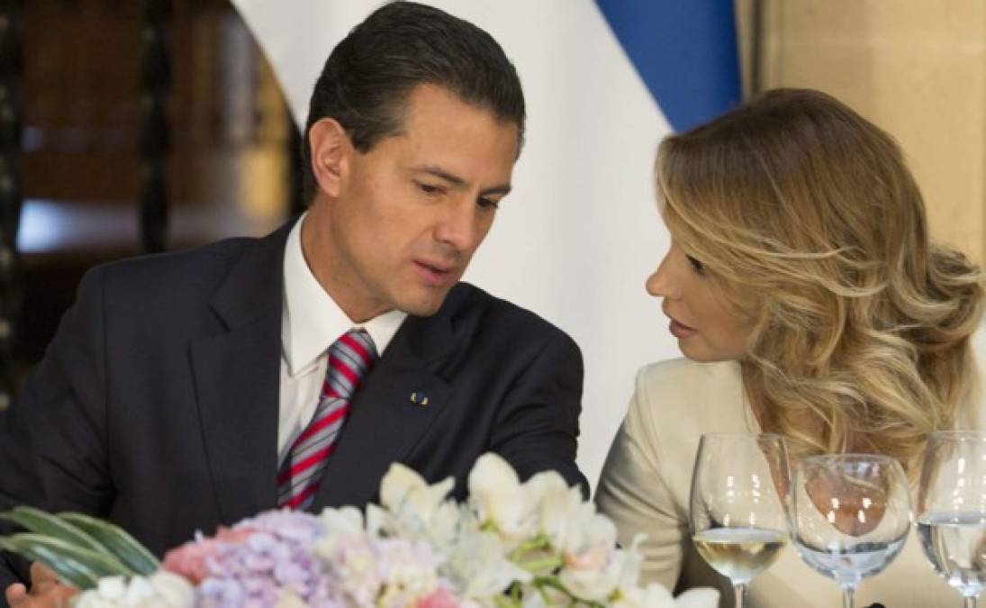 Ahora, la pareja presidencial enfrenta un nuevo escándalo luego de que otra investigación pusiera en duda la validez de su matrimonio apuntando a una complicidad entre autoridades de la iglesia y el gobierno.