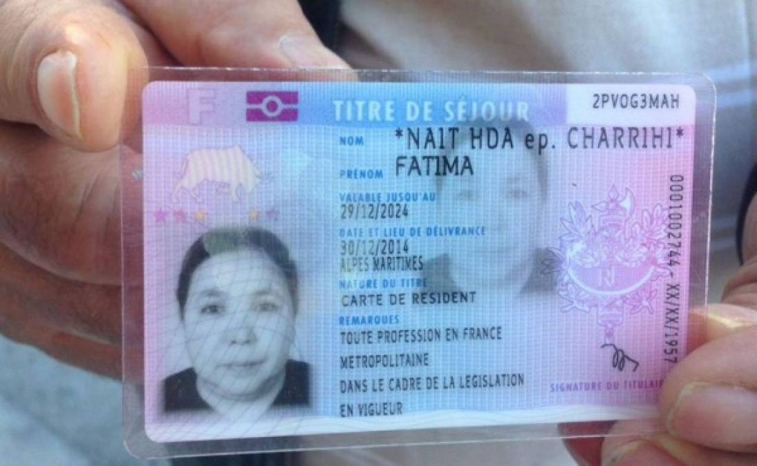 Fatima Charrihi, una marroquí de 60 años residente en Niza, era un ama de casa con siete hijos. 'Era una mujer muy creyente, una persona magnífica, muy dedicada a sus hijos y a los demás', dijo un colega de uno de sus hijos, entrevistado por la AFP. La mujer, que portaba velo, 'practicaba un islam moderado. Un islam verdadero (...), no el de los terroristas', señaló su hijo Hamza a la revista francesa l'Express.