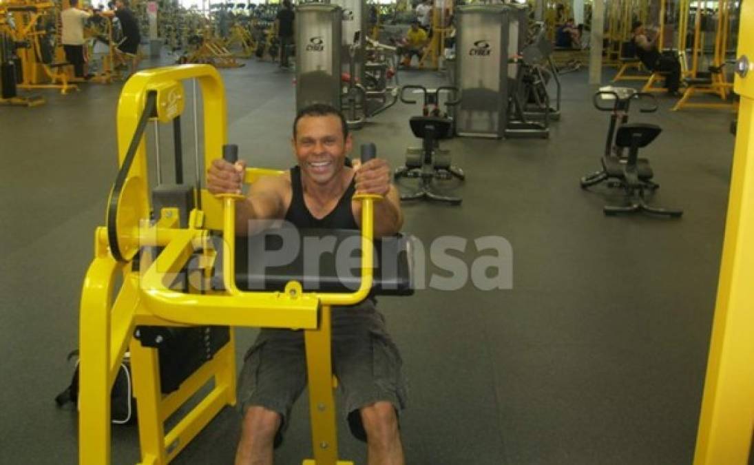 Una de las pasiones del hondureño Vicente Solano es ejercitarse, por ello su cuerpo de atleta.