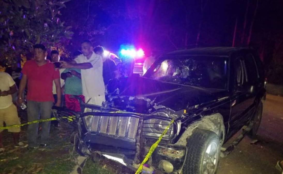 Los dos automóviles que participaron impactaron entre sí, segú se conoció preliminarmente.