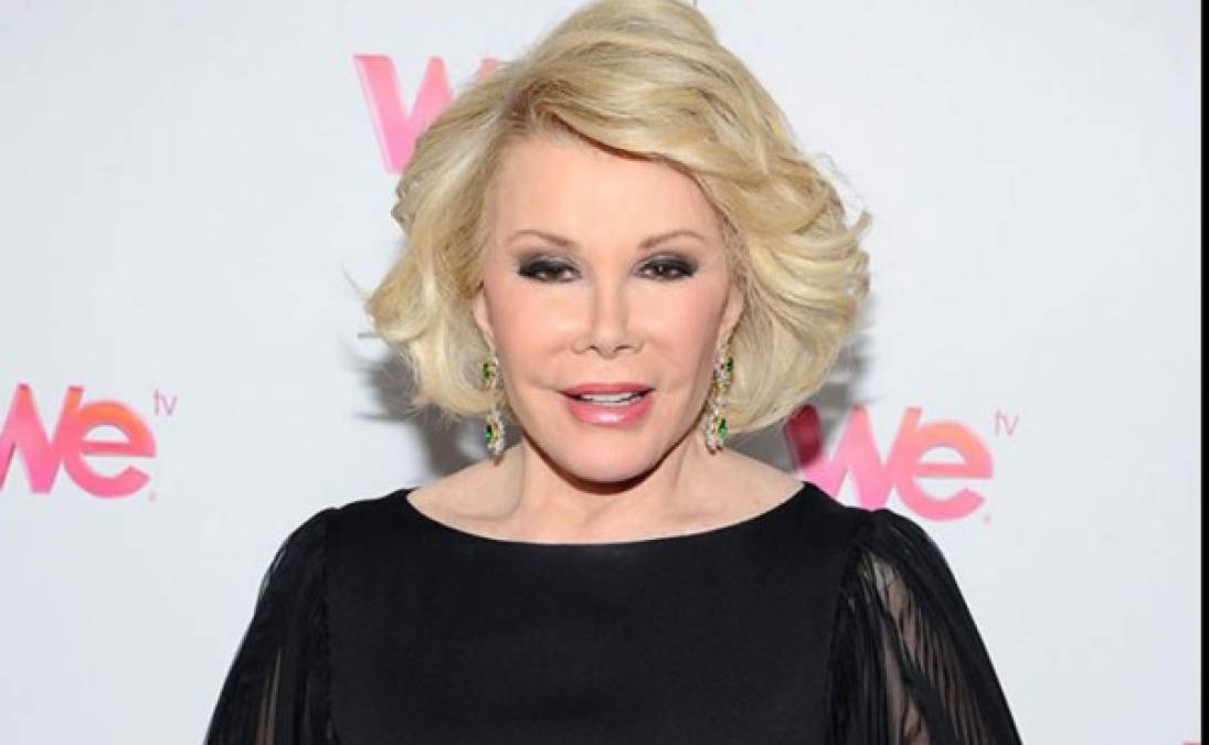 JOAN RIVERS. La famosa comediante murió el jueves 4 de septiembre en el hospital Mount Sinai de Nueva York, luego de ser puesta en un coma inducido tras sufrir un paro cardíaco mientras estaba siendo operada de las cuerdas vocales.