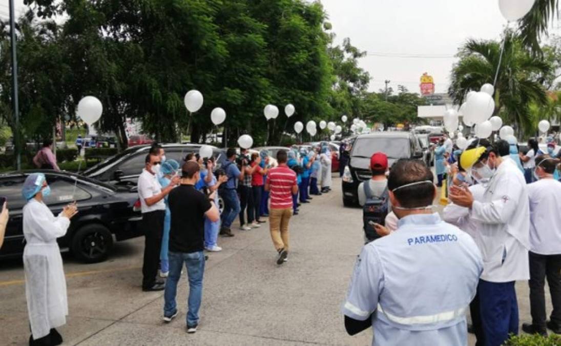 El coronavirus sigue dejando luto dentro del gremio médico en Honduras.