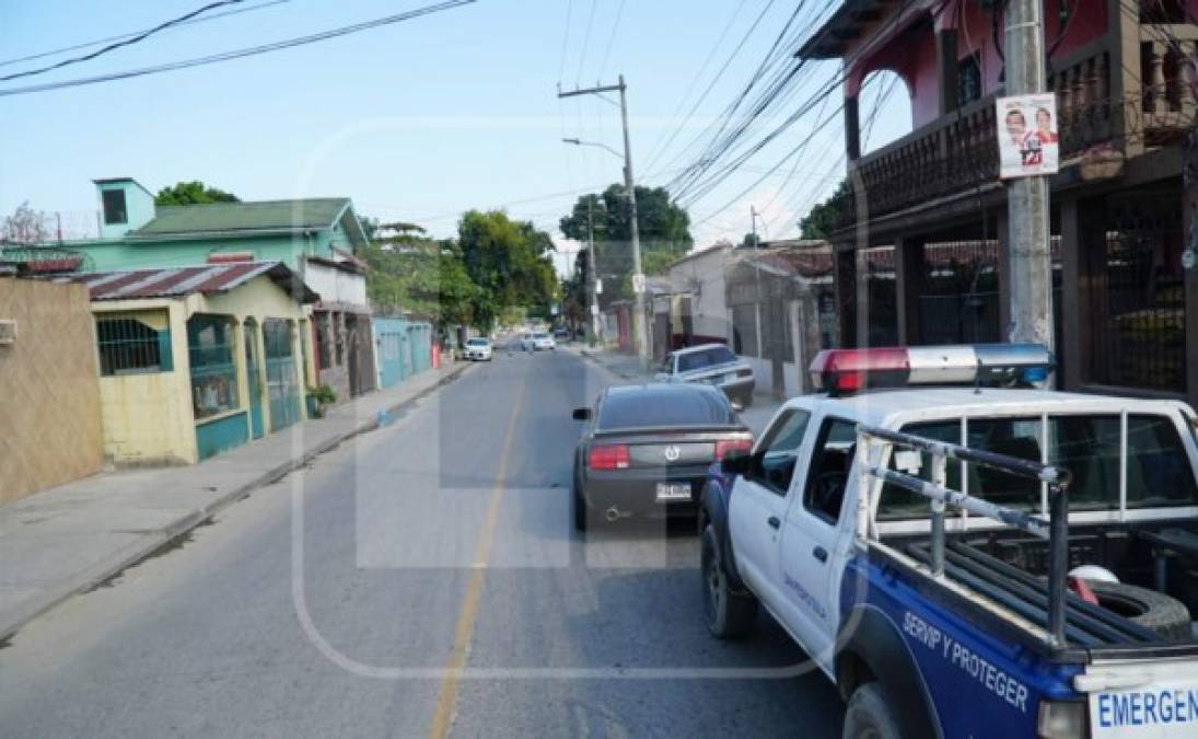 Un contingente policial se ha trasladado en el sector en busca de la camioneta con el ciudadano secuestrado. Inicialmente, vecinos del sector indican que la edad del joven raptado oscila entre los 25 y 30 años de edad.