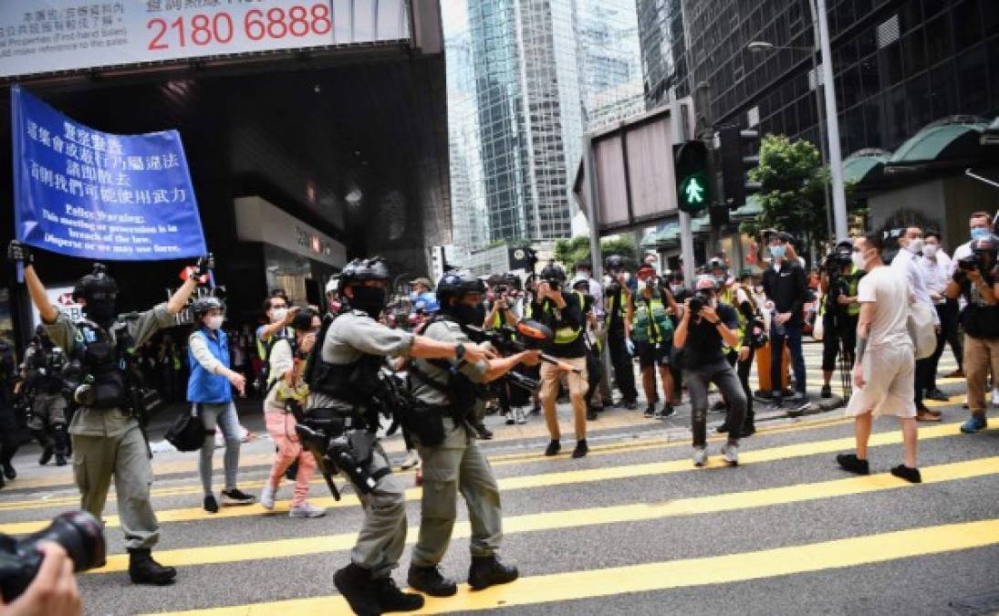 Un fuerte dispositivo policial impidió este miércoles en Hong Kong que los activistas prodemocracia pudieran manifestarse.