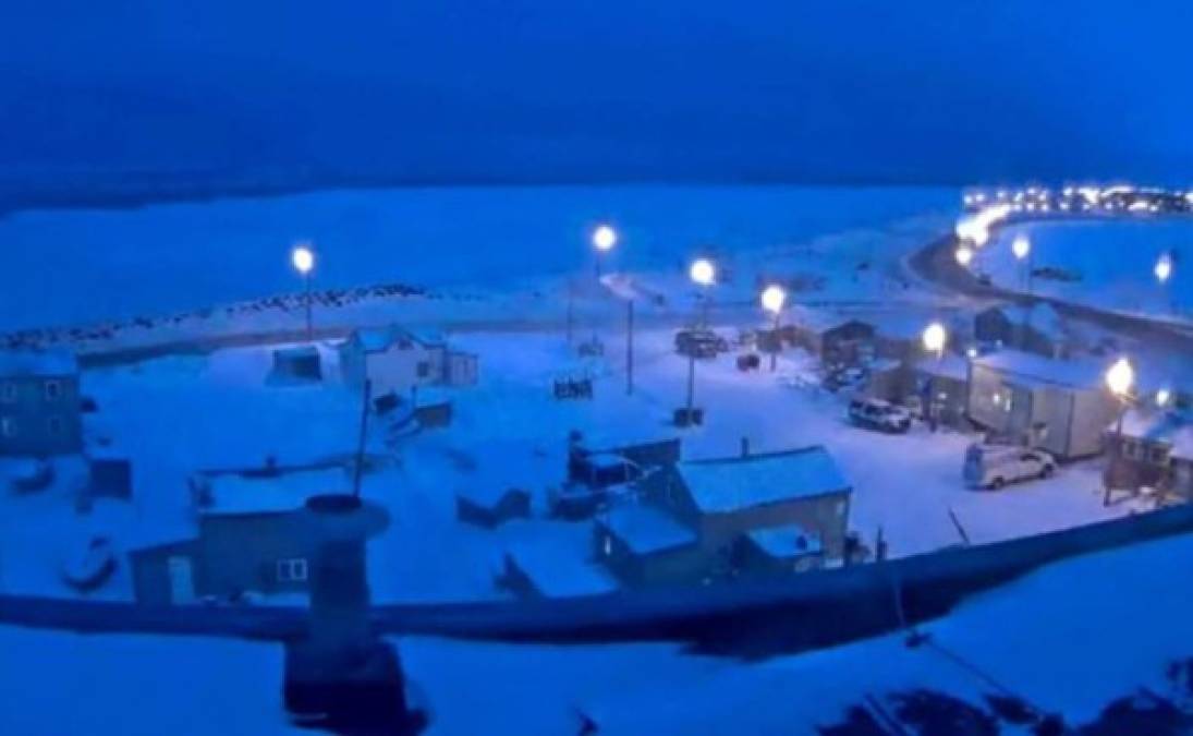 Barrow, oficialmente conocida como Utqiaġvik, es una ciudad estadounidense ubicada en el estado de Alaska.