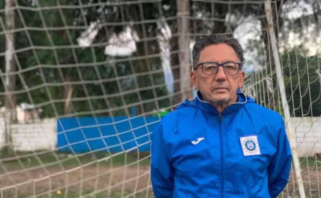 Salomón Nazar es el favorito de muchos hondureños ya que señalan que es el momento de darle la oportunidad a un entrenador catracho.