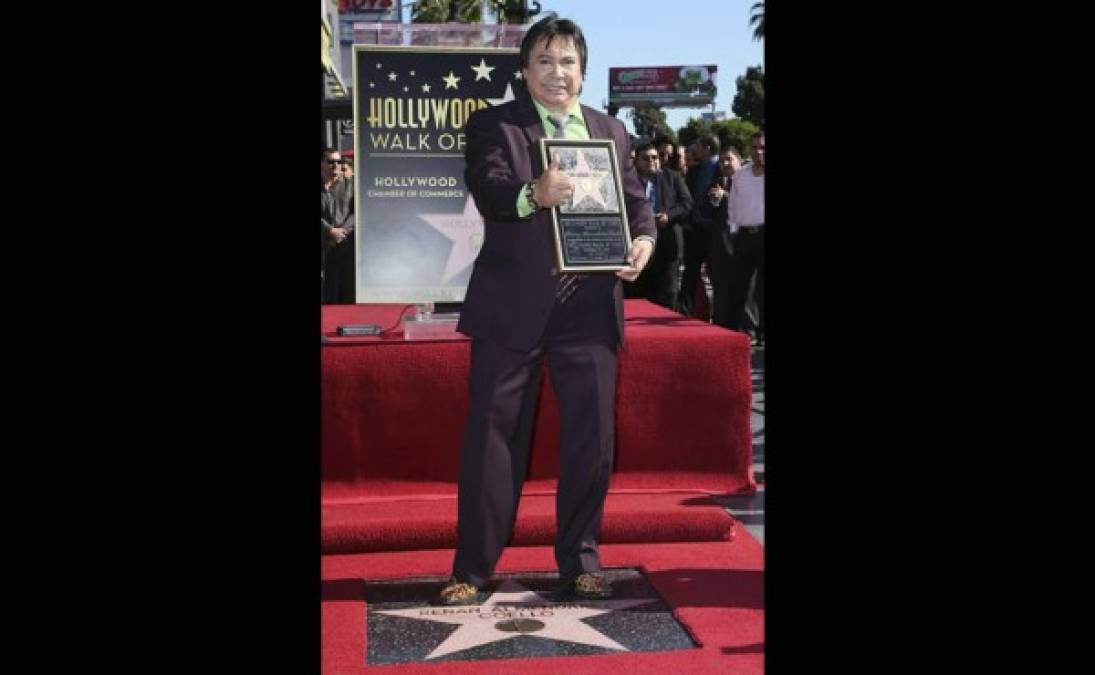 Renán Almendárez Coello, El Cucuy de la Mañana recibió su estrella en el Paseo de la Fama de Hollywood.