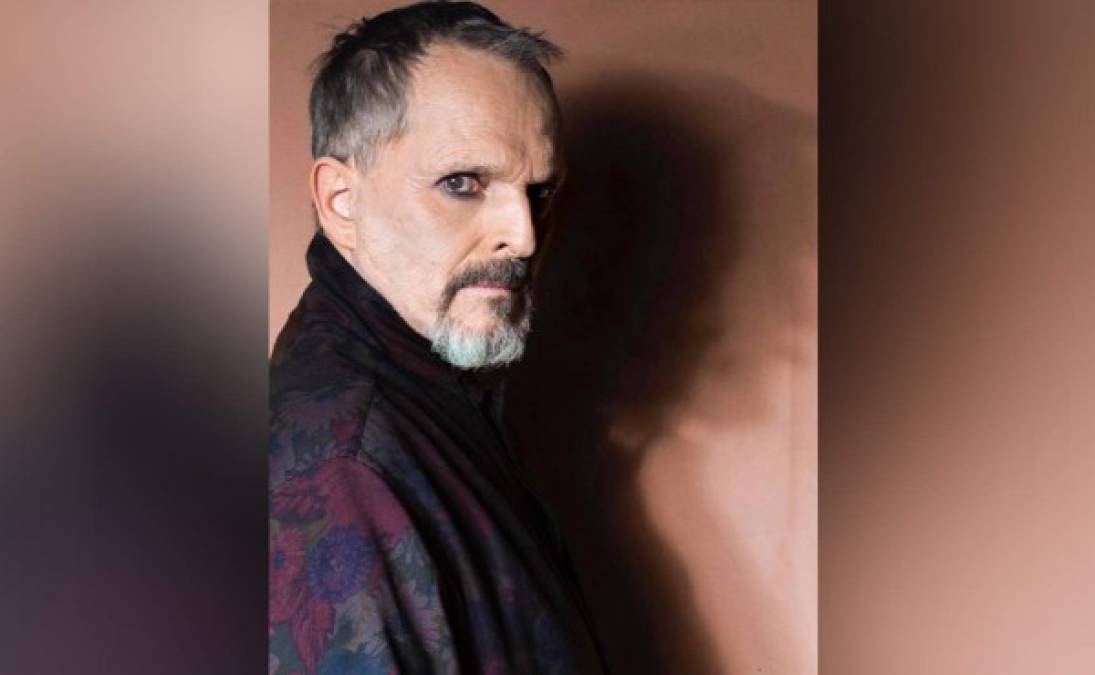 El exitoso español, Miguel Bosé vive momentos tormentosos, entre peleas con su expareja sentimental, la custodia de sus hijos y su evidente delgadez. Así ha sido la evolución del astro de la música española.