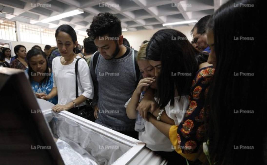 Los familiares de Estefany decidieron enterrarla mañana en uno de los cementerios de Amapala, lugar de origen.