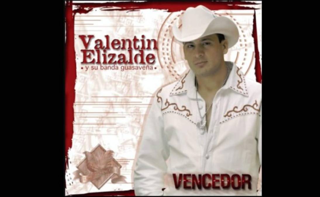 Valentin Elizalde. EN 2006, el interprete de narcocorridos, mejor conocido como 'Gallo De Oro' fue acribillado a balazos en 2006 cuando salía de un palenque en Reynosa, Tamaulipas.