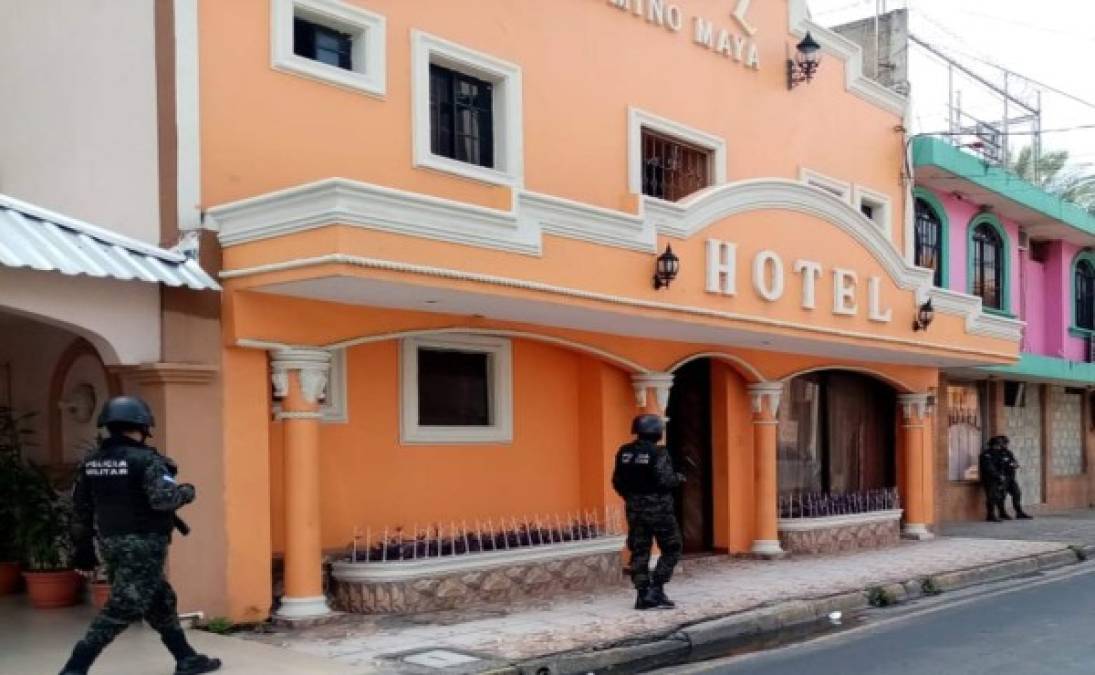 Este es uno de los hoteles de San Pedro Sula a los que llegaron las autoridades la mañana de este jueves.