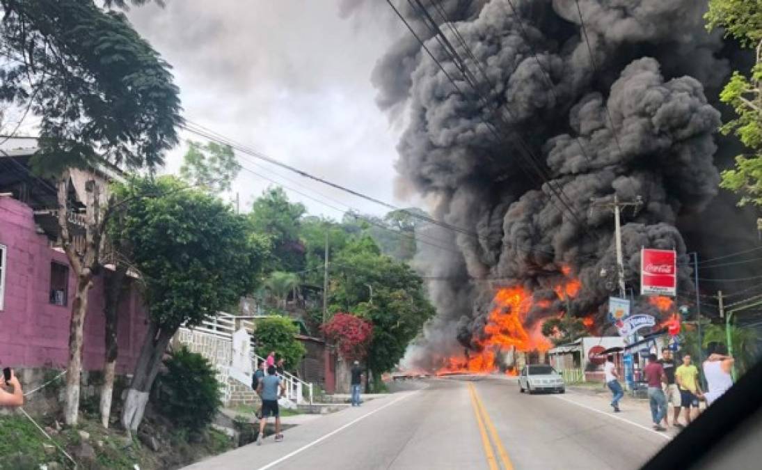 Un aparatoso accidente de cisterna provocó una tragedia en el sector de la Germania en la salida al sur de Tegucigalpa este domingo.