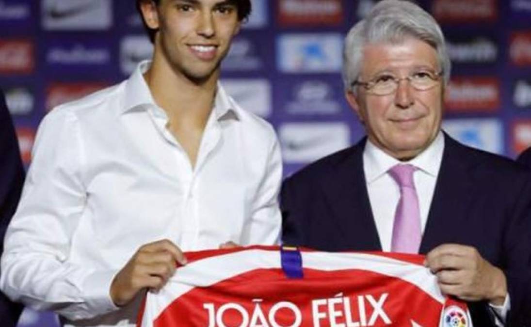 El delantero portugués Joao Félix llega del Benfica al Atlético de Madrid. El jugador es catalogado como el heredero de Cristiano Ronaldo.