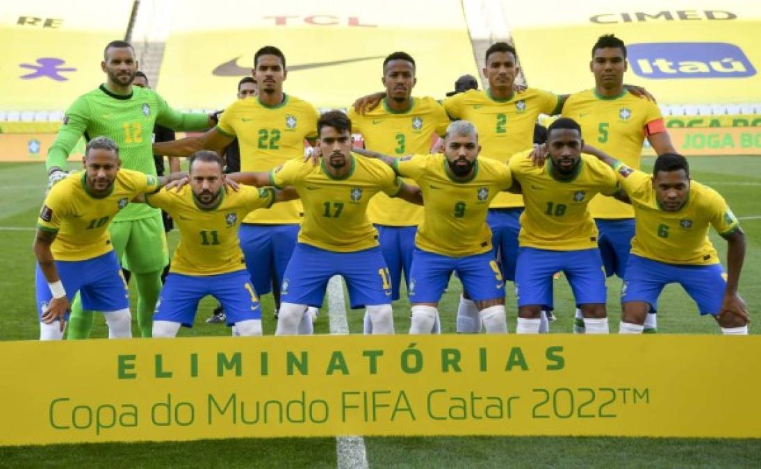 El 11 titular de Brasil que comenzó el partido contra Argentina.
