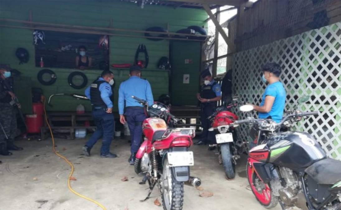 En Roatán son inspeccionados talleres de motocicleta como parte del quehacer preventivo contra ilícitos de robo, hurto y otros.