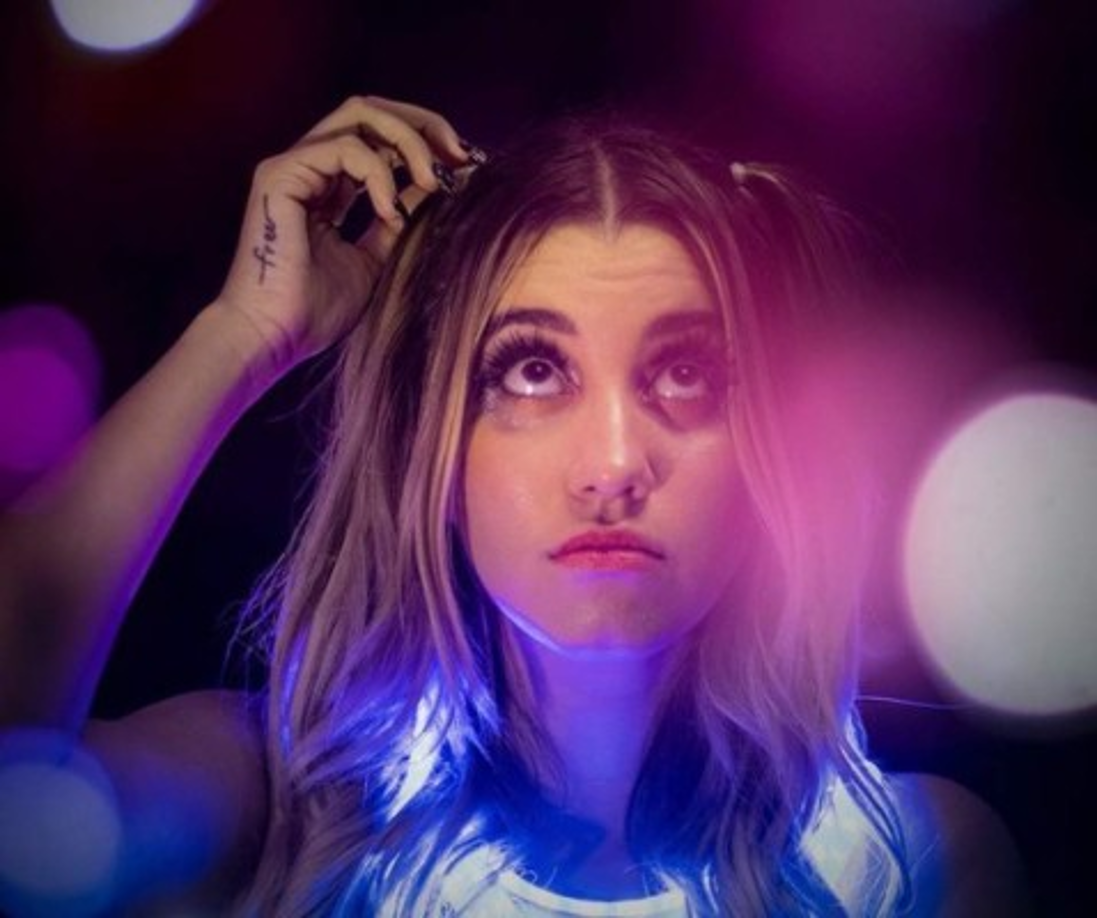 Ella misma tenía planeado asistir a la manifestación pese al masivo despliegue de fuerzas de seguridad en las calles de La Habana para impedir nuevas protestas.