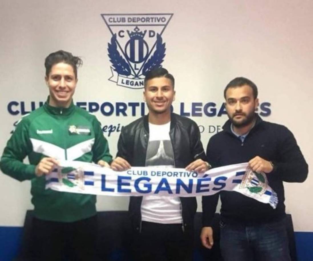 Jonathan Cisneros es de madre salvadoreña y padre hondureño, pero nacido en Dallas, estuvo a prueba en el Platense de Puerto Cortés y hoy ha firmado contrato con el Leganés de la primera división de España. 'Es sólo el comienzo y es una larga montaña para escalar', dijo.