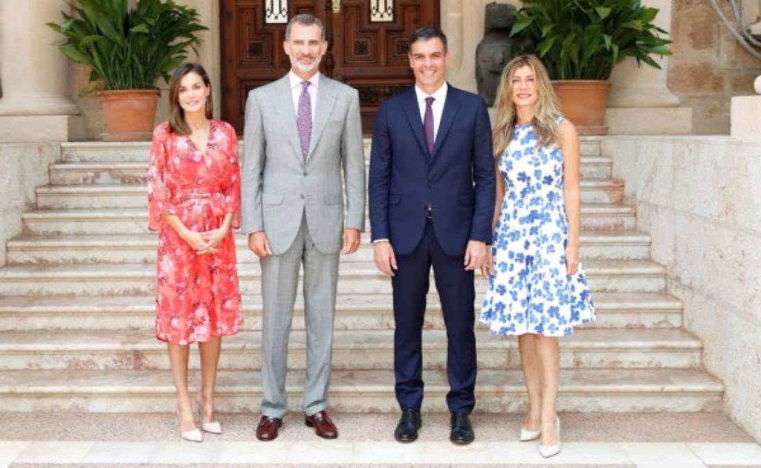 La española de 43 años también acompañó a su esposo durante una reunión con los reyes, Felipe y Letizia, durante el verano.