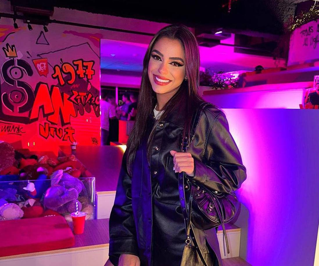 “Gano unas 50 veces más con las plataformas digitales que con el voleibol y más en OnlyFans, porque el precio mensual de 16 euros (296.48 pesos aproximadamente) es fijo”, reveló hace unos meses atrás.