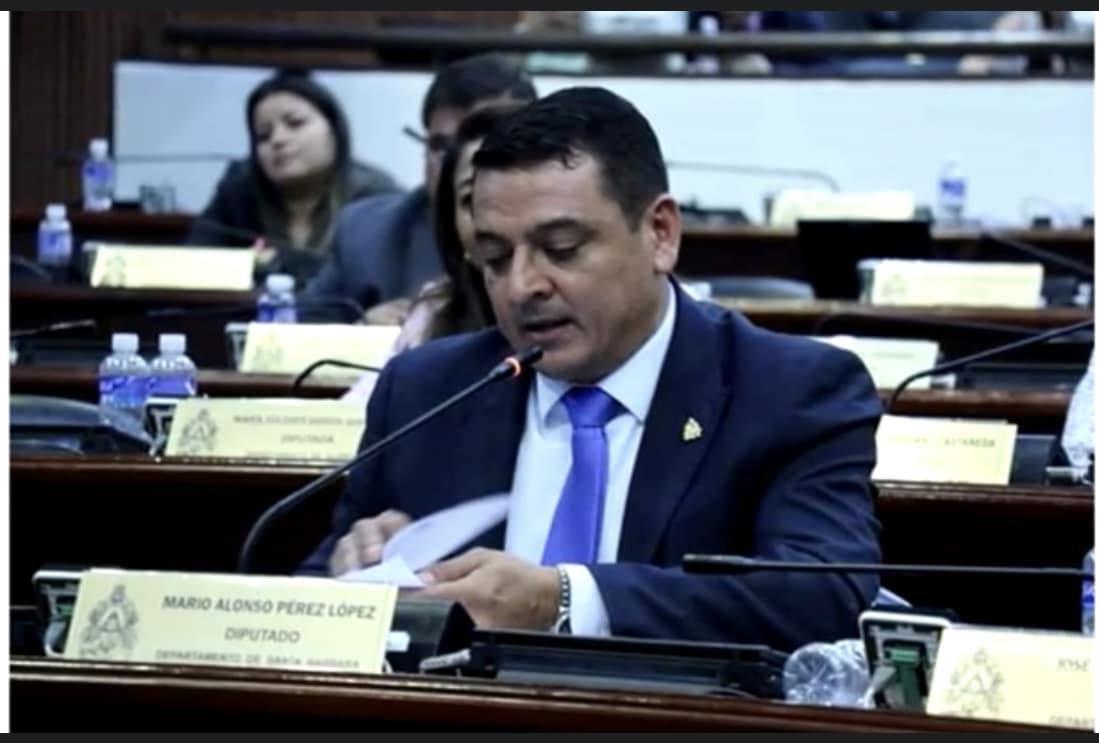 ¿Quién es el diputado Mario Reyes y qué se sabe de su rapto y liberación en Santa Bárbara?