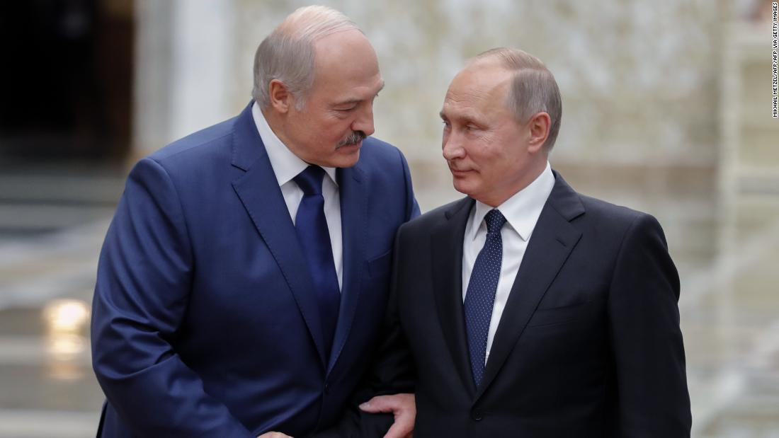 Lukashenko dice que decidirá pronto con Putin cuándo retirar las tropas rusas de la frontera con Ucrania