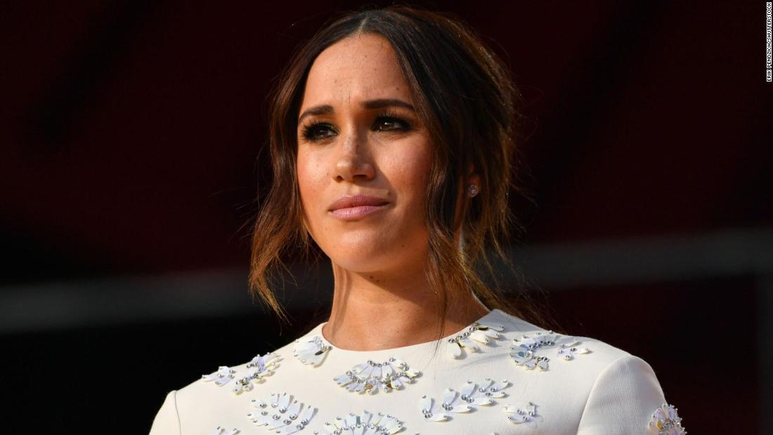 Markle pide disculpas al tribunal