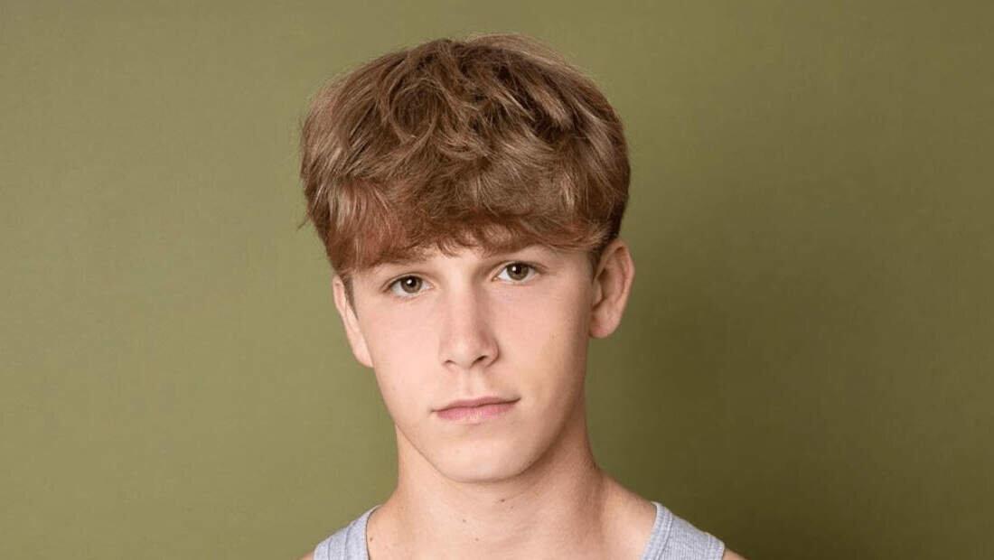 Muere actor que apareció en “Baby Driver” tras caer de un vehículo en marcha