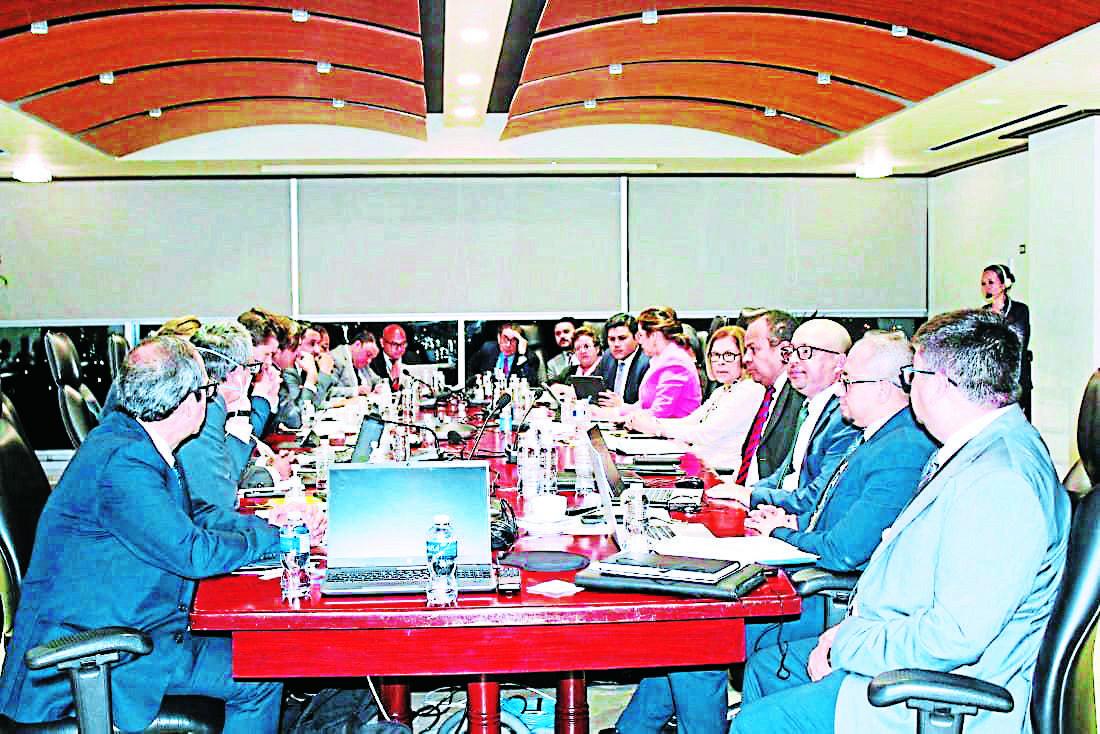 Falta coherencia en la política fiscal de Honduras: analistas