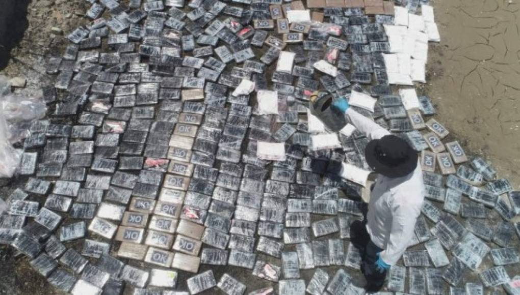 El Salvador incauta 1,4 toneladas de cocaína, valoradas en 35 millones de dólares