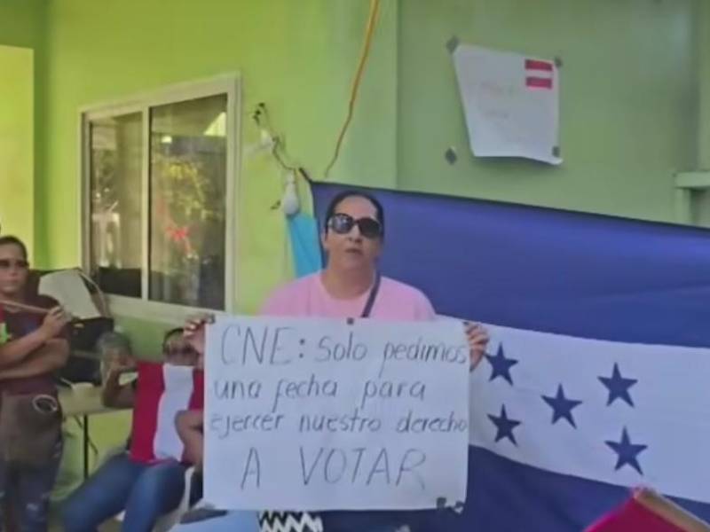 Liberales mantienen sitiada la municipalidad de Guanaja, para exigir la repetición de las elecciones en la isla, luego que el Tribunal de Justicia Electoral (TJE) declarara un empate técnico en el nivel de alcaldes.