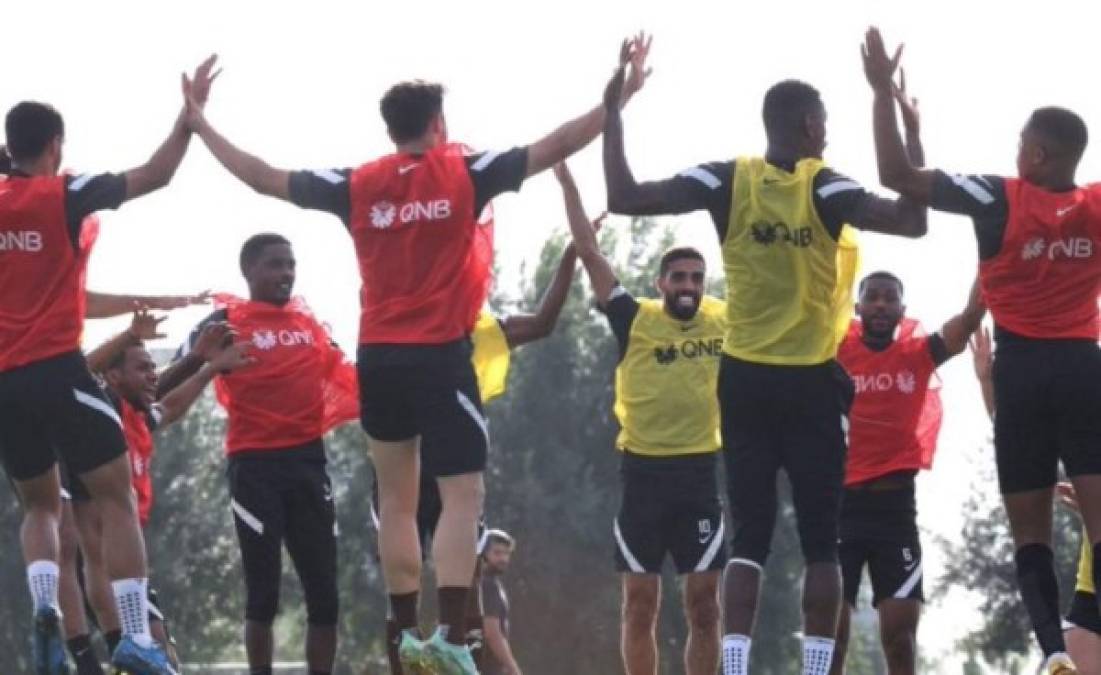 Los qataríes llegan a este torneo de Concacaf como vigentes campeones de Asia después que en 2019 se hayan coronado frente a Japón por primera vez en su historia al ganarles 2-1.