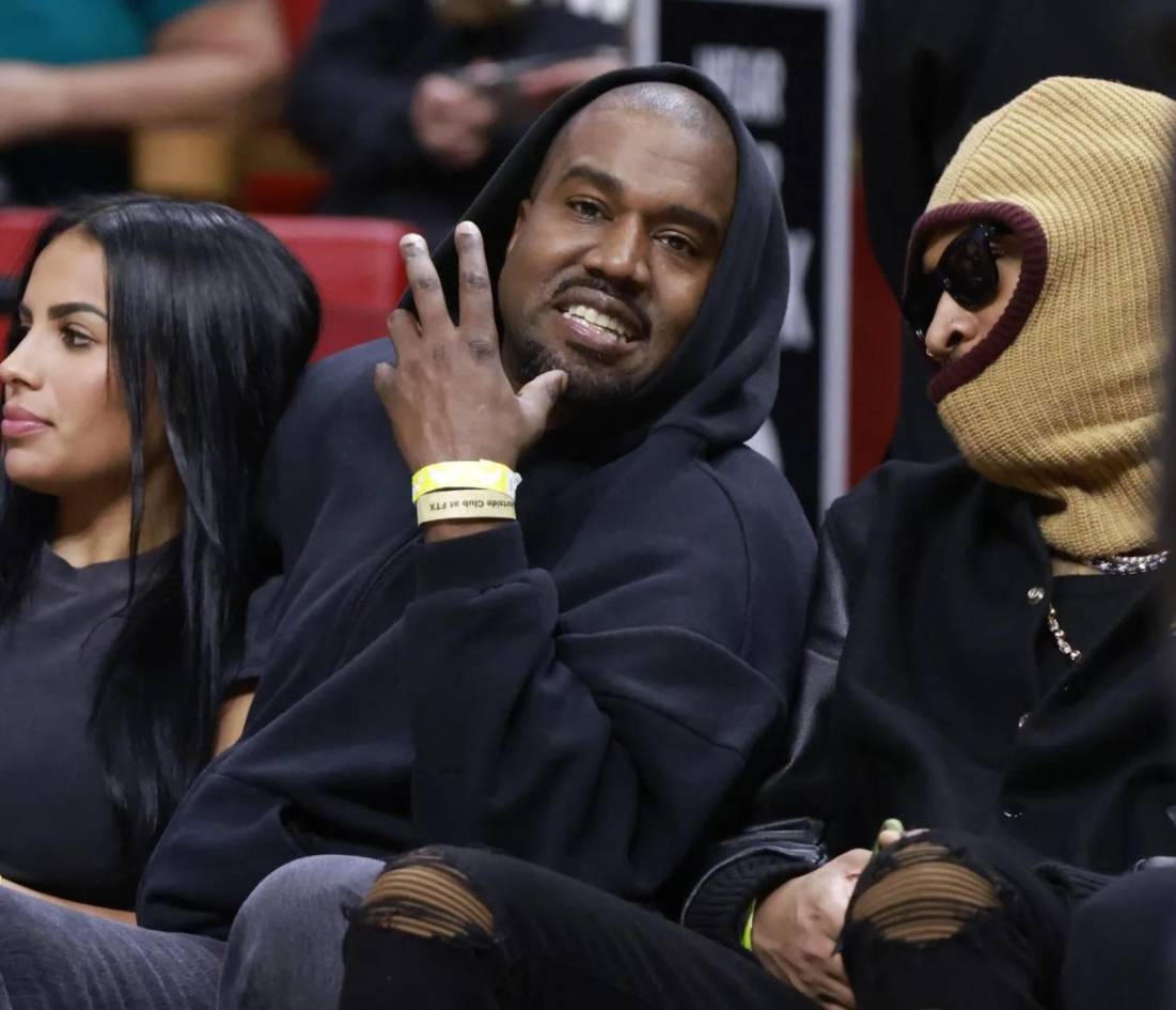 Kanye West desearía haber tenido hijos con Paris Hilton y no con Kim Kardashian