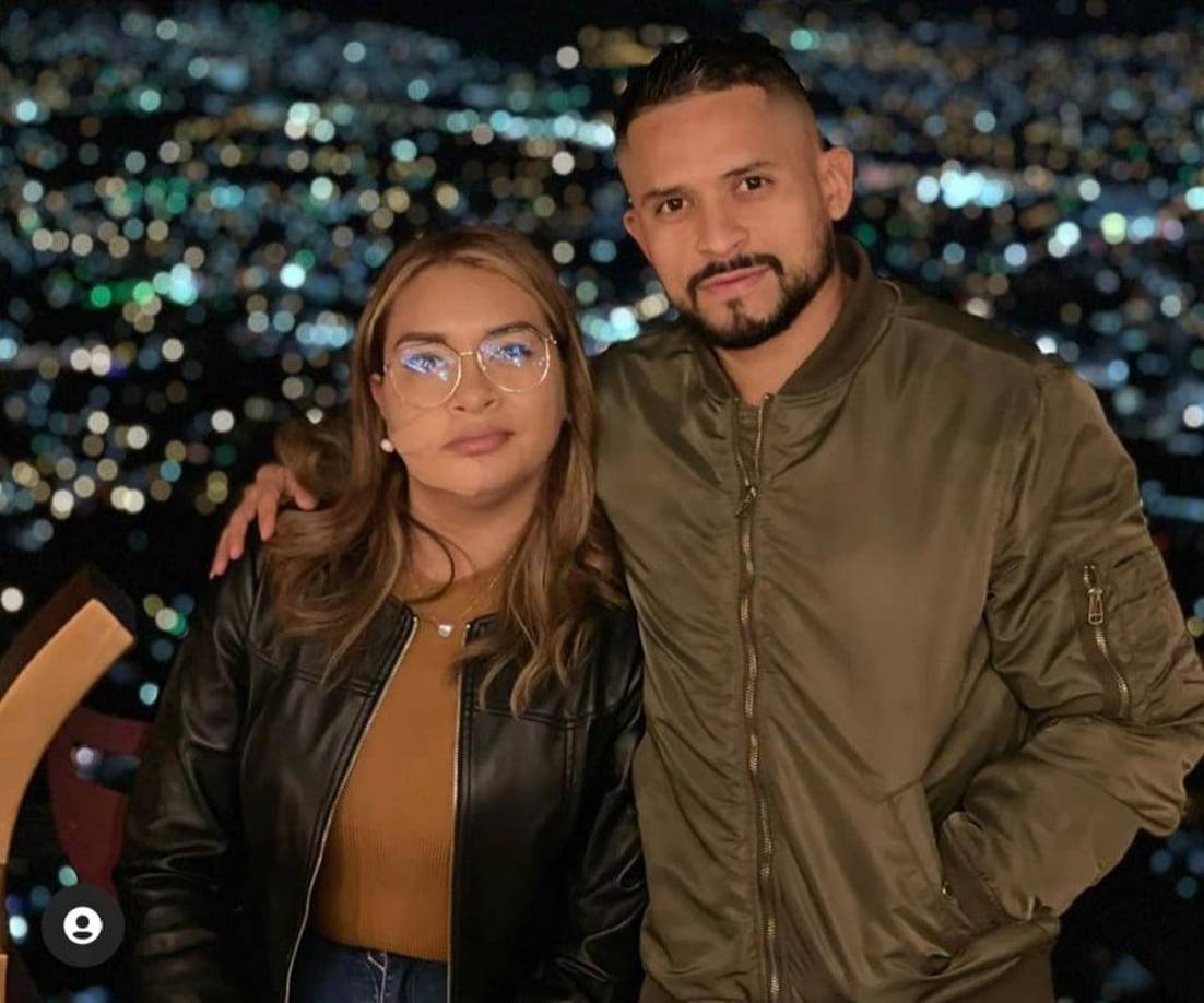 Omar Elvir: El lateral zurdo del Motagua presume a su esposa Karen Recarte.