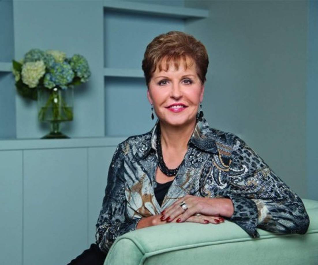 Joyce Meyer, una carismática predicadora cristiana y autora de varios libros, se dio a conocer en EUA tras lanzar su ministerio televisivo 'Disfrutando cada día de la Vida', junto a su esposo.