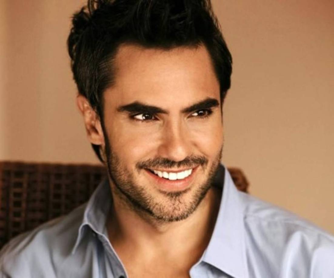 Lincoln Palomeque regresa a las telenovelas interpretando a Manuel Caicedo en la Señora Acero.