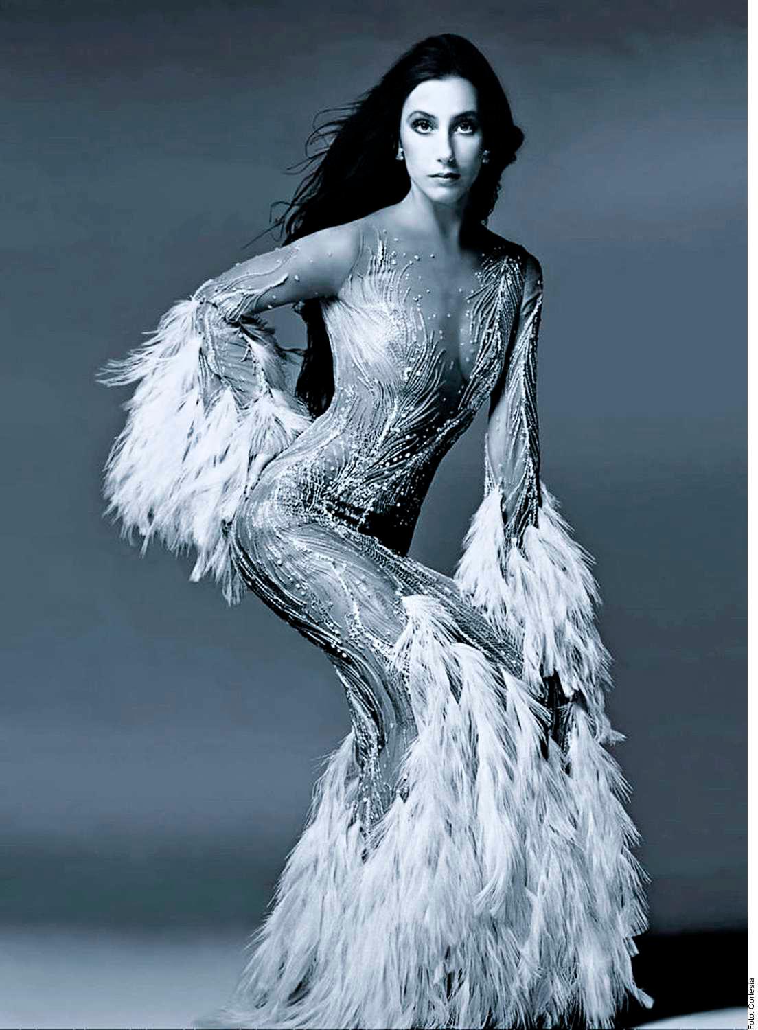 Cher, ícono de moda y belleza a sus 75 años