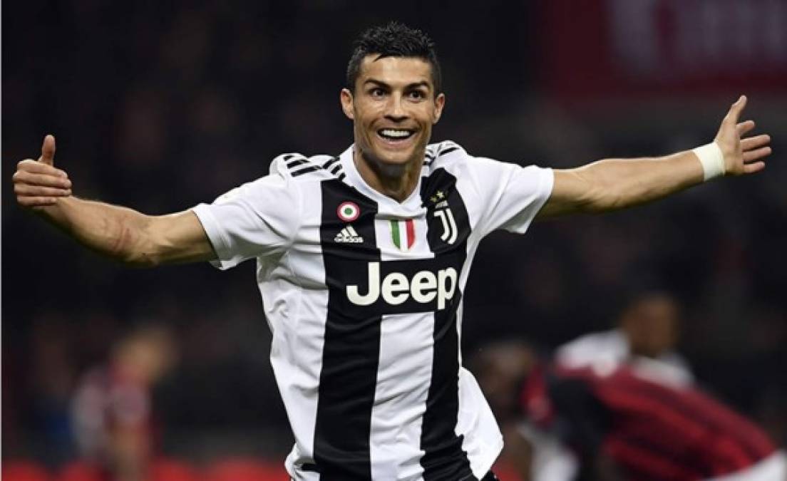 1. Cristiano Ronaldo (Juventus/Real Madrid) - 44 goles y 5281 puntos.