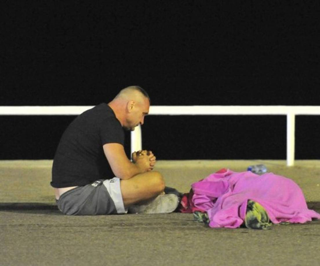 Varios extranjeros murieron en el atentado de Niza, según informaron este viernes las autoridades francesas.