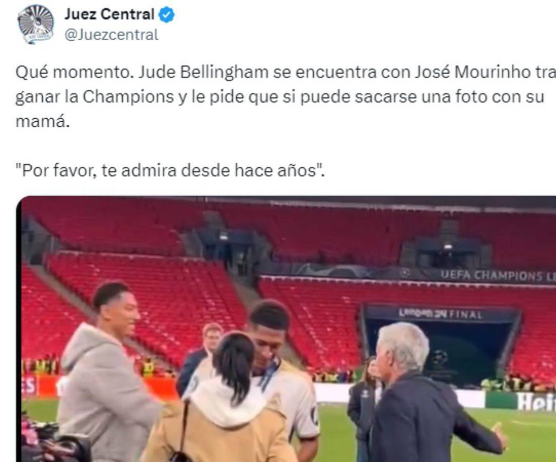 Bellingham le pidió a Mourinho si podría regalarle una fotografía a su madre y el estratega luso accedió sin ningún problema. 