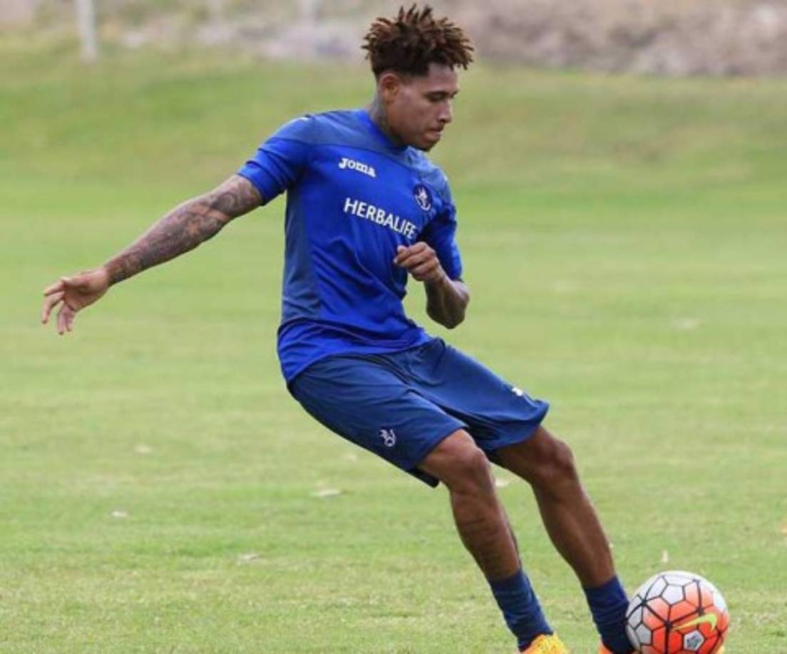 Henry Figueroa: El defensor se ha convertido en nuevo legionario hondureño luego de que se anunció su fichaje por la Liga Deportiva Alajuelense de Costa Rica.