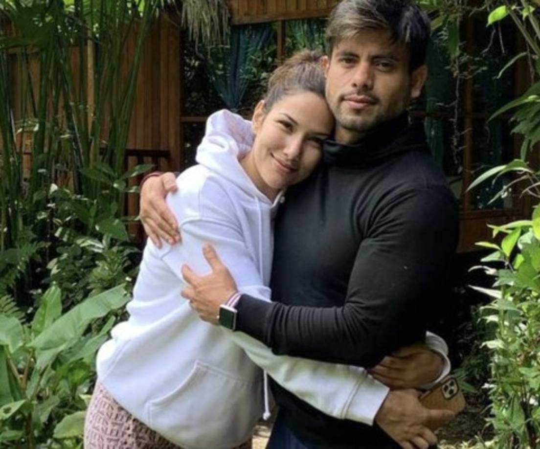 '¿Y nuestro matrimonio? ¿Y los 4 hijos que querías tener? Y que entre risas te decía que solo iban a ser dos. Y hace dos días que me miraste a los ojos y me dijiste 'eso va a pasar más pronto de lo que te imaginás', agregó Jaramillo.