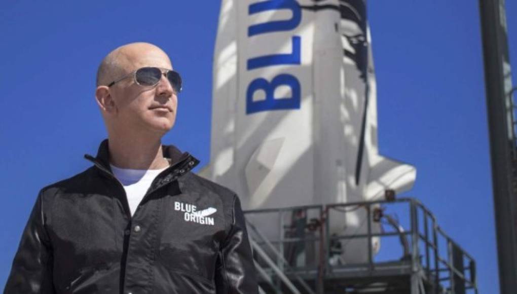 Pagan 28 millones de dólares por viajar al espacio junto a Jeff Bezos